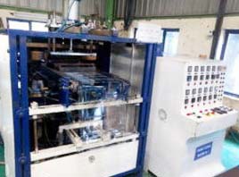 Automatic Vacuum Forming Machine for PP